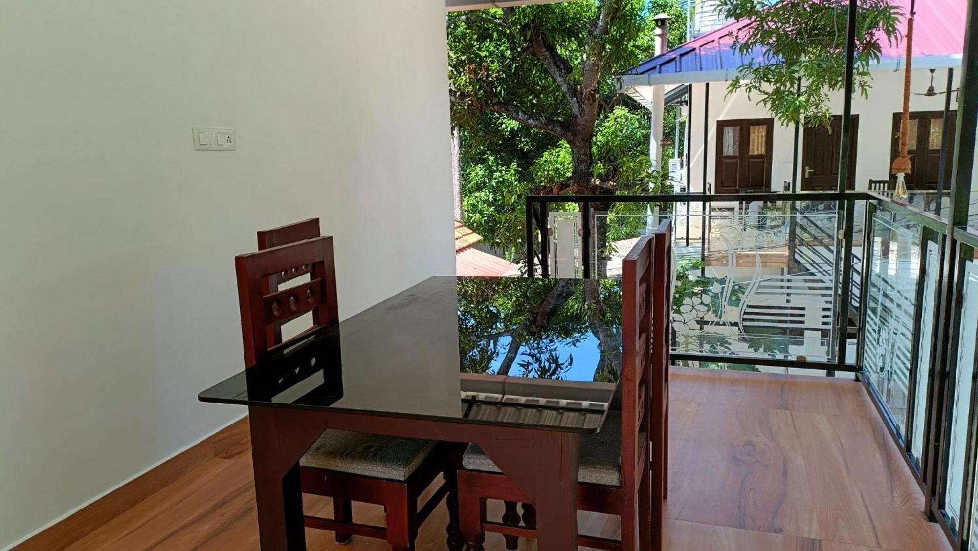 Koshy'S Beach Front Homestay マラリクラム エクステリア 写真