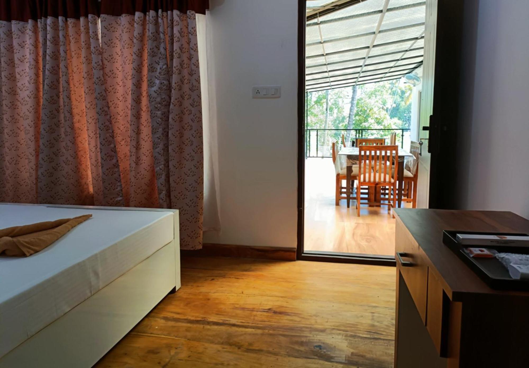 Koshy'S Beach Front Homestay マラリクラム エクステリア 写真